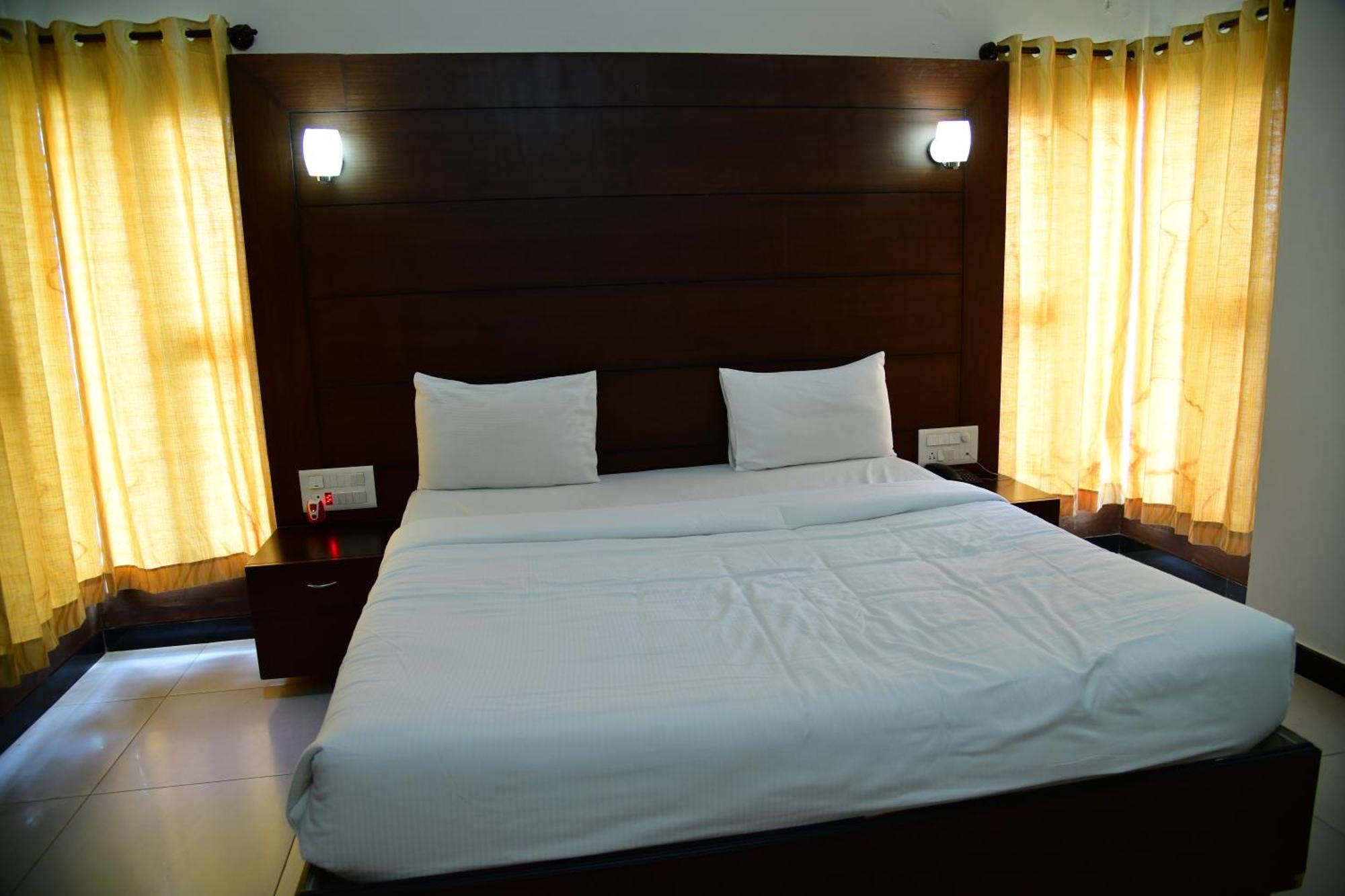 Nijaguna Resorts Chāmrājnagar Εξωτερικό φωτογραφία