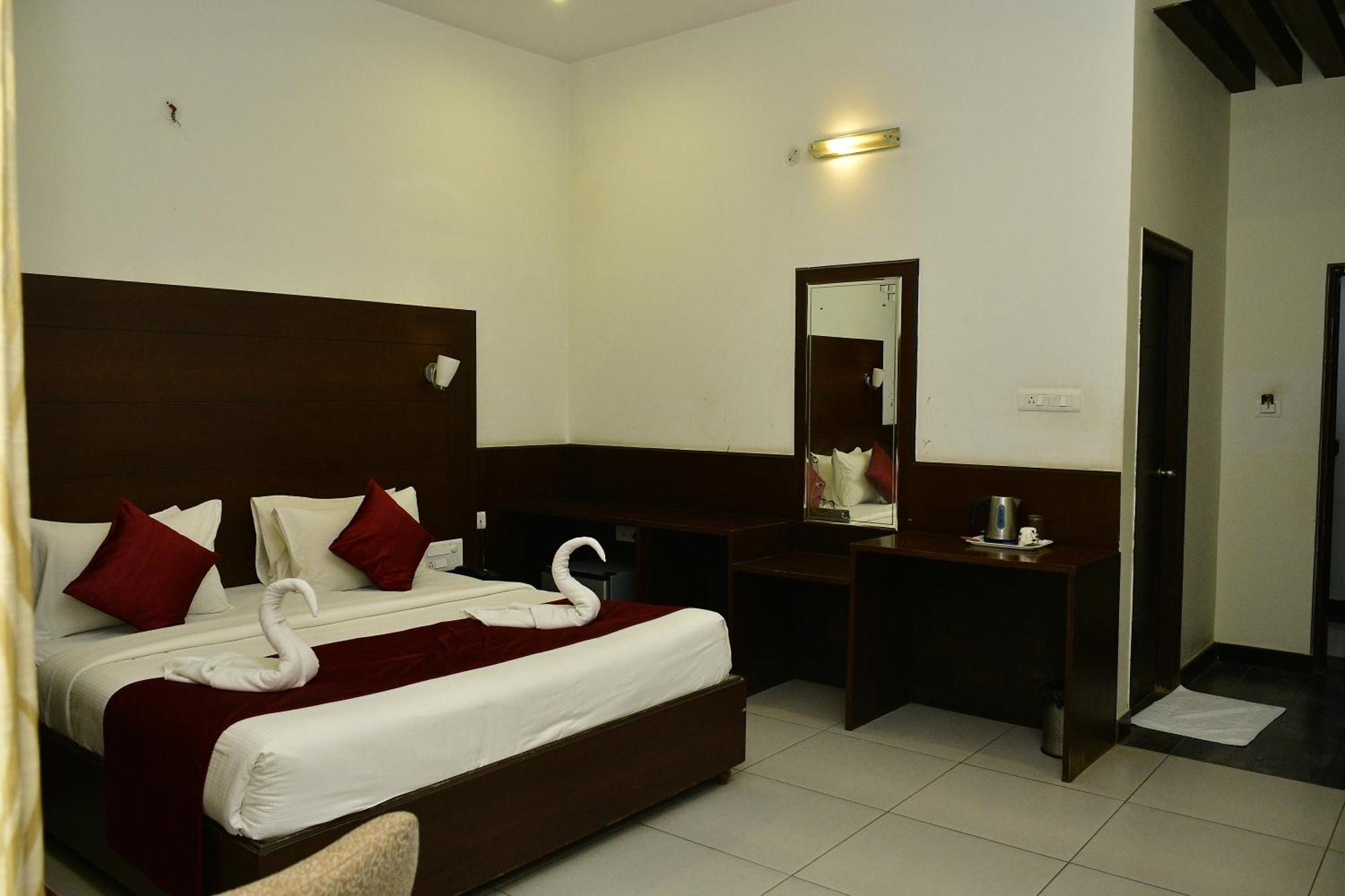 Nijaguna Resorts Chāmrājnagar Εξωτερικό φωτογραφία
